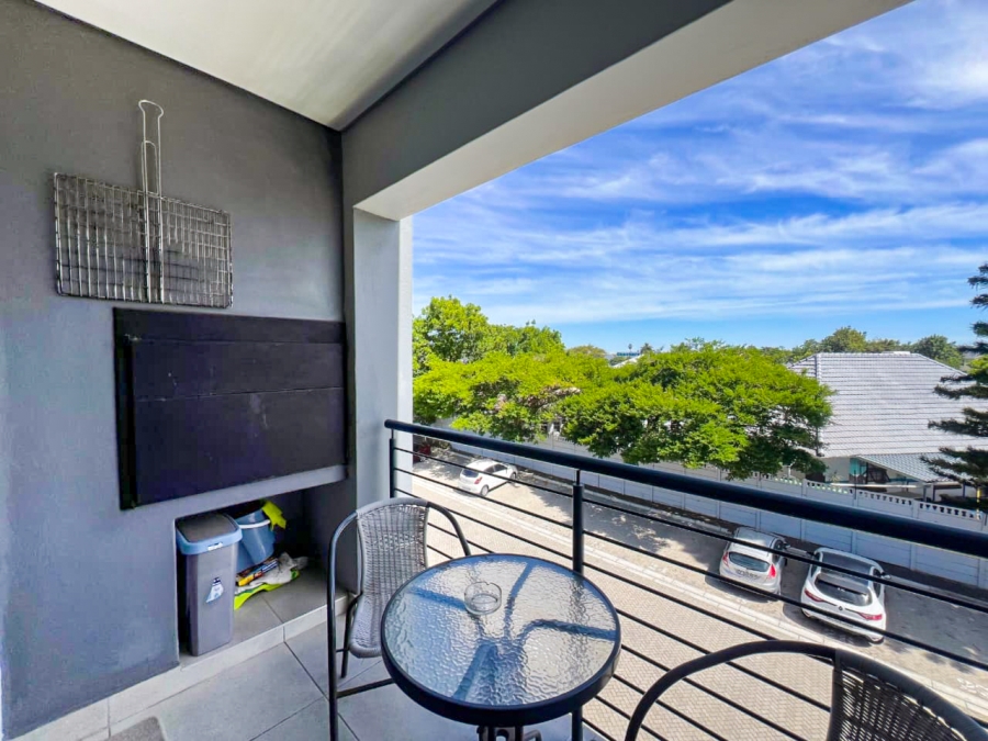 2 Bedroom Property for Sale in Loucharmante Western Cape
